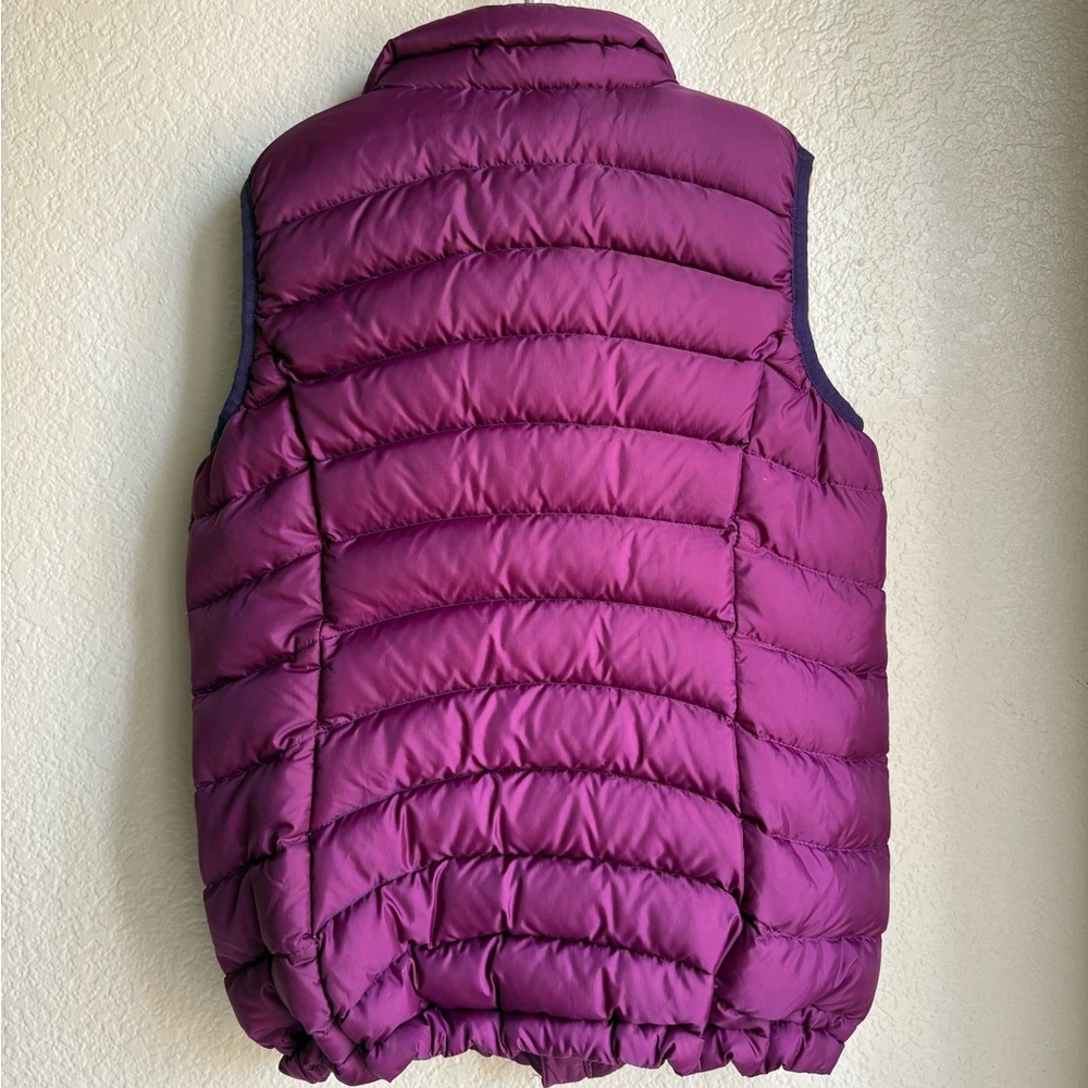 PATAGONIA Girls Puffer Vest Feather Down Purple Size 7/8 - Picture 2 of 7